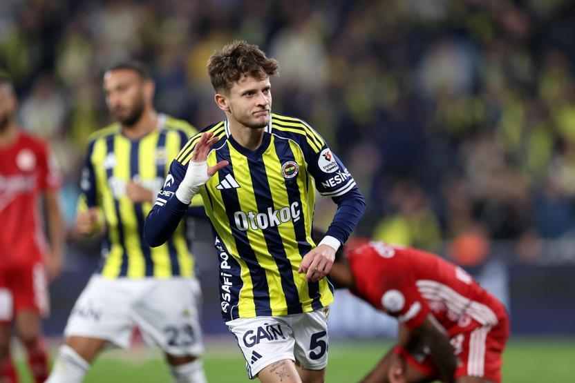 Sebastian Szymanskiden beklenmedik hareket Transfer iddiaları canlandı...