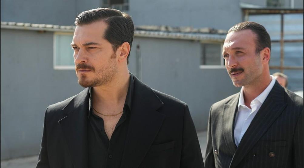 ÇARŞAMBANIN VAZGEÇİLMEZİ EŞREF RÜYA