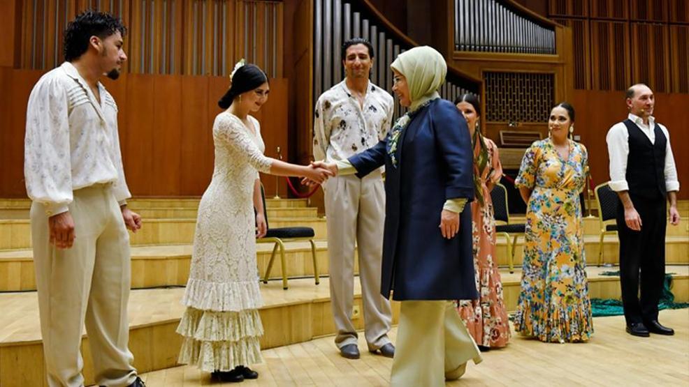 Cumhurbaşkanı Erdoğanın eşi Emine Erdoğan, Gazzeye yardım etkinliğine katıldı