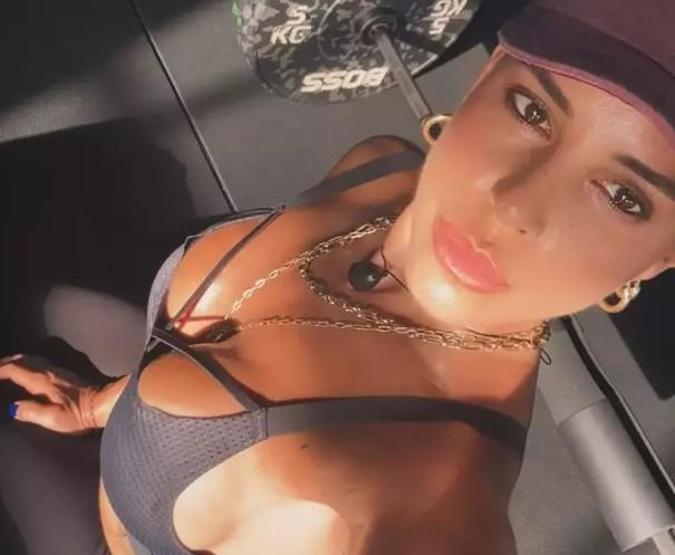 Kanserle Mücadele Eden Irmak Ünal’dan Duygusal Paylaşım “Hem Yıkıldım Hem Yeniden Doğdum”