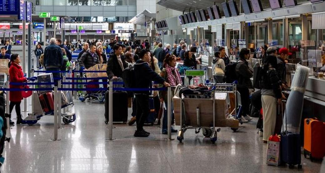 Schengen sınırlarında yeni dönem başladı EES sistemi devrede: Dijital kayda alınacak...