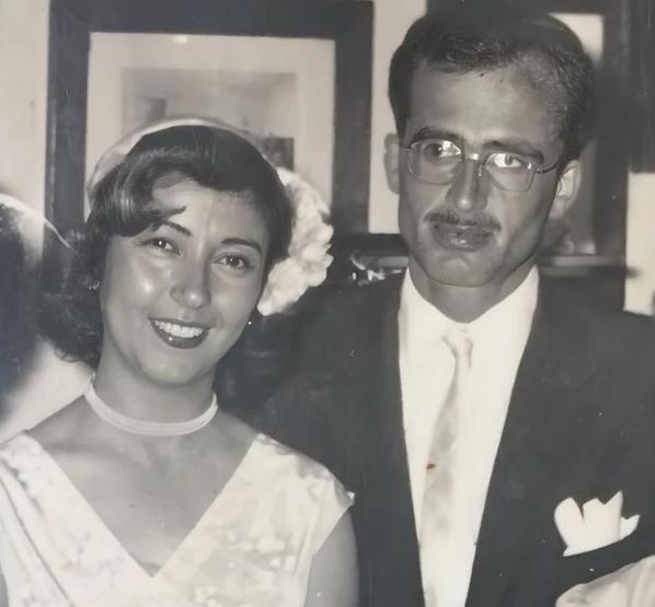 Ünlü Sanatçıdan 23 Yıl Önce Kaybettiği Babasına Duygusal Mesaj: İyi ki Tek Kızınız Olmuşum