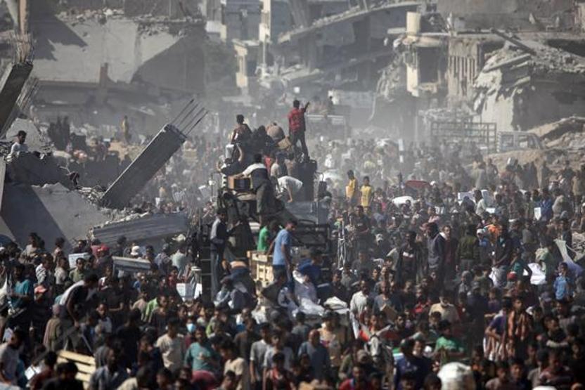 Gazze’ye insani yardım taşıyan 400 kamyon giriş yaptı