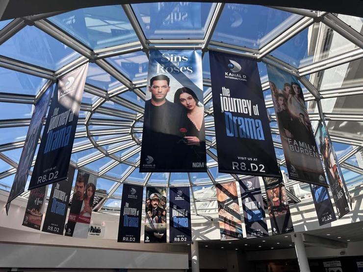 Kanal D Dünya Sahnesinde Sevilen Dizileriyle Cannesa Çıkarma Yaptı