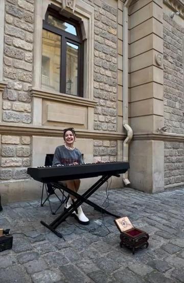 Yağmur Yüksel ve Oktay Ekinci’den Romantik Paylaşım Azerbaycan’da Aşk Dolu Anlar