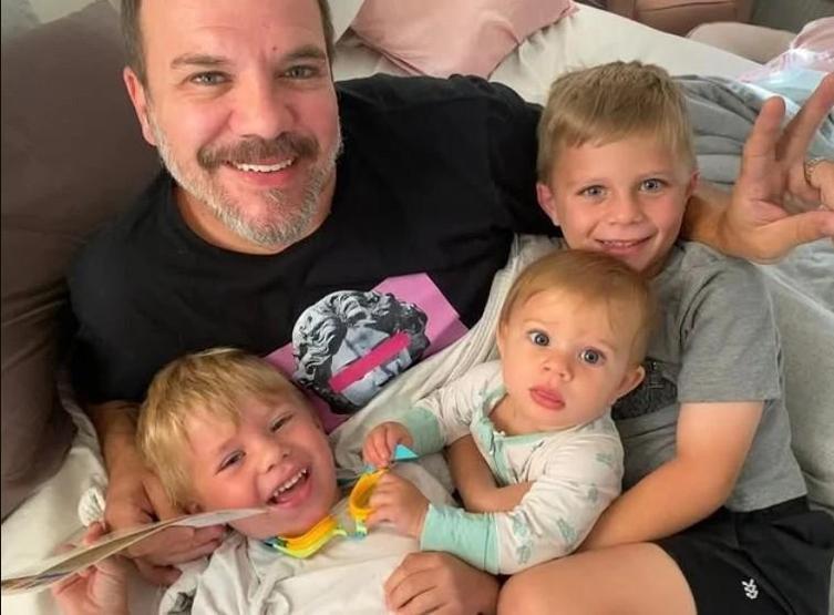 Tolga Karel Amerika’da Yeni Bir Hayat Kurdu Yola İki Kişi Çıktık, Şimdi Altı Kişiyiz