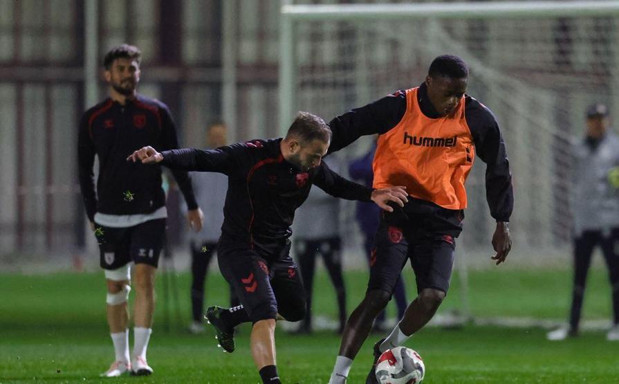 Samsunspor, Kayserispor mesaisine başladı