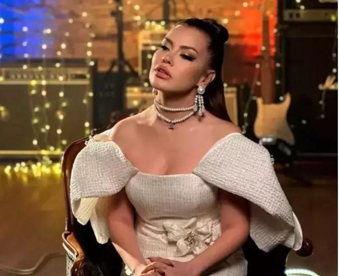 Lara’dan Duygulandıran Paylaşım: “Baba, Senin Sevgini Anlatmak Kolay Değil”