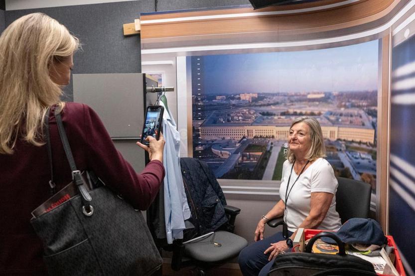 Pentagon’un imza dayatması: Gazeteciler bakanlık binasındaki ofislerini boşaltıyor