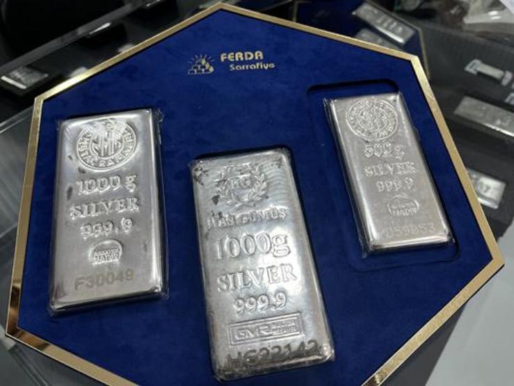 Altın rekor kırınca yeni yatırım aracı gümüş oldu