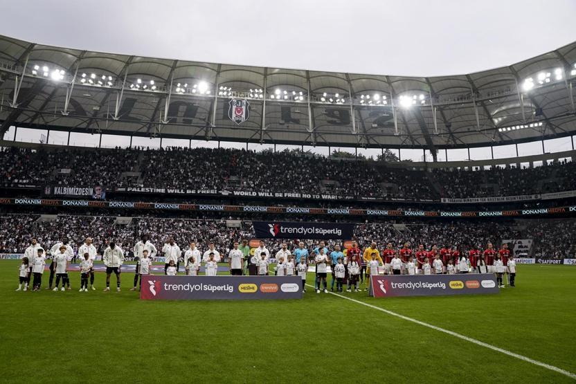 Nihat Kahveciden Beşiktaşa sert eleştiri: Ole döneminden gelişmiş ne var