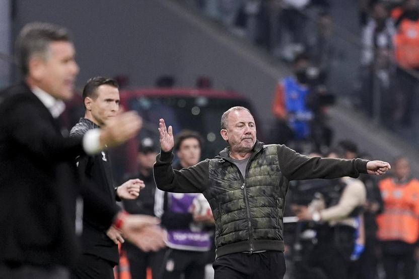 Nihat Kahveciden Beşiktaşa sert eleştiri: Ole döneminden gelişmiş ne var