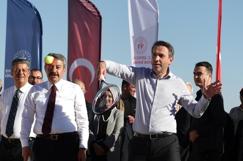 Enerji ve Tabii Kaynaklar Bakanı Bayraktar: Ana muhalefet sınıfta kaldı, o tesis orada olmasın diye mücadele ettiler