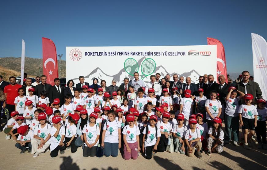 Enerji ve Tabii Kaynaklar Bakanı Bayraktar: Ana muhalefet sınıfta kaldı, o tesis orada olmasın diye mücadele ettiler