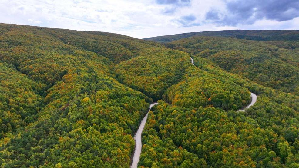 Tokat’ta sonbaharın güzelliği havadan görüntülendi