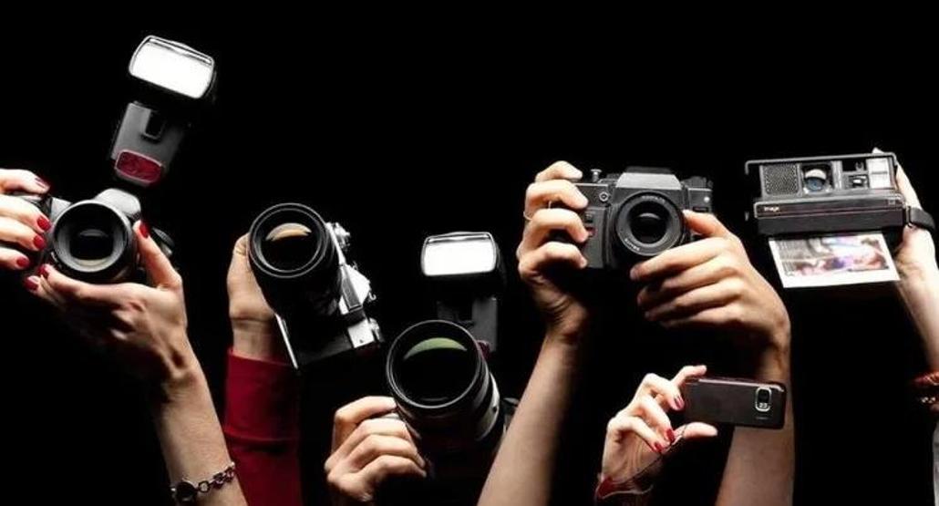 RESİMLİ 21 EKİM DÜNYA GAZETECİLER GÜNÜ MESAJLARI 2025 | WhatsApp, Facebook ve Instagram için duygusal, resimli Dünya Gazeteciler günü mesajları