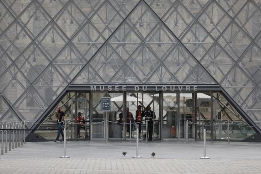 Fransayı sarsan soygun Louvre Müzesinden çalınan eserlerin değeri belli oldu