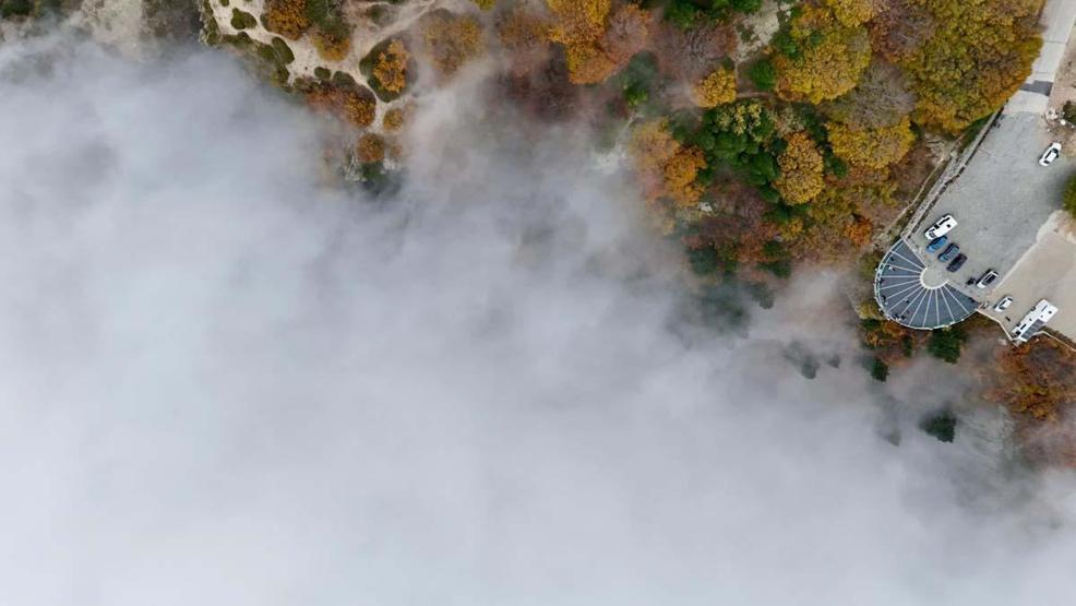 Sisle örtülü Uludağ’da sonbahar güzelliği dronla görüntülendi