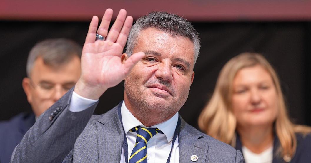 Fenerbahçe Başkanı Sadettin Sarandan flaş açıklama: Galatasarayın kollandığına inanıyorum