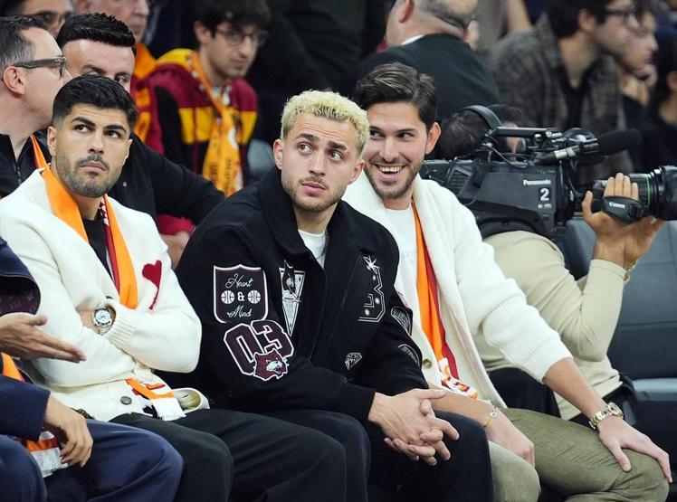 Galatasarayda Barış Alper Yılmazın satışı gündemde Yerine dünya yıldızları gelebilir...