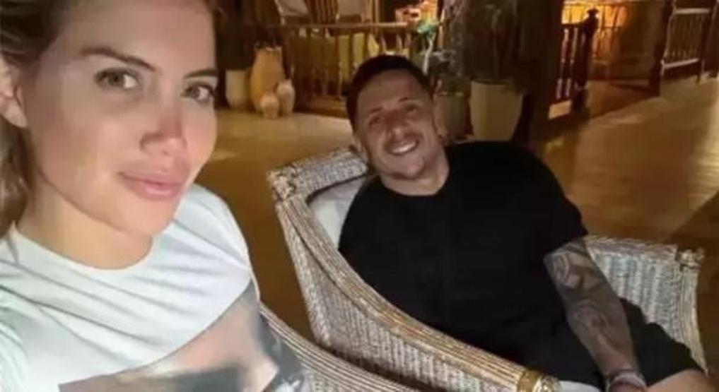 Wanda Nara Yeni Aşkıyla Gündemde “Her Şeyden Önce Sen” Paylaşımı Sanal Medyayı Salladı