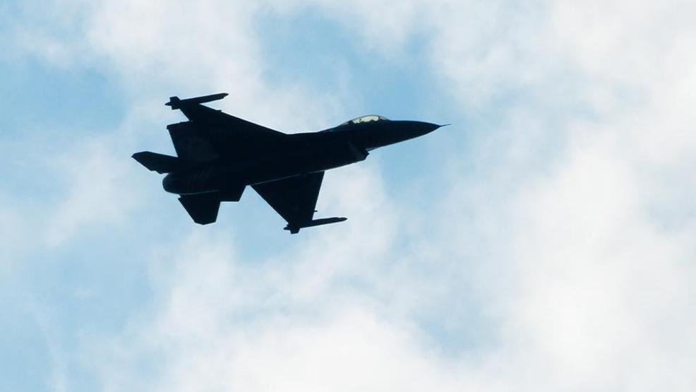 SOLOTÜRK, Türkiye Cumhuriyetinin 102. kuruluş yıl dönümünde nefes kesti