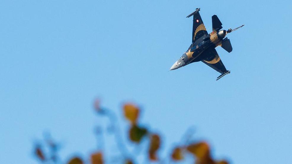 SOLOTÜRK, Türkiye Cumhuriyetinin 102. kuruluş yıl dönümünde nefes kesti