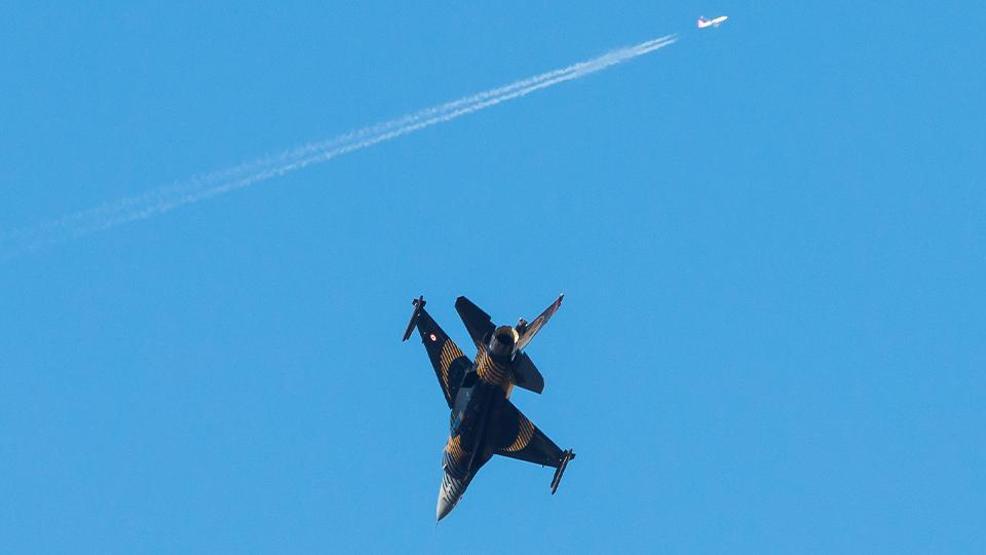 SOLOTÜRK, Türkiye Cumhuriyetinin 102. kuruluş yıl dönümünde nefes kesti