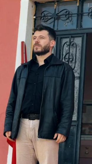 Konyada 1 öğretmenli, 1 öğrencili okulda 29 Ekim töreni