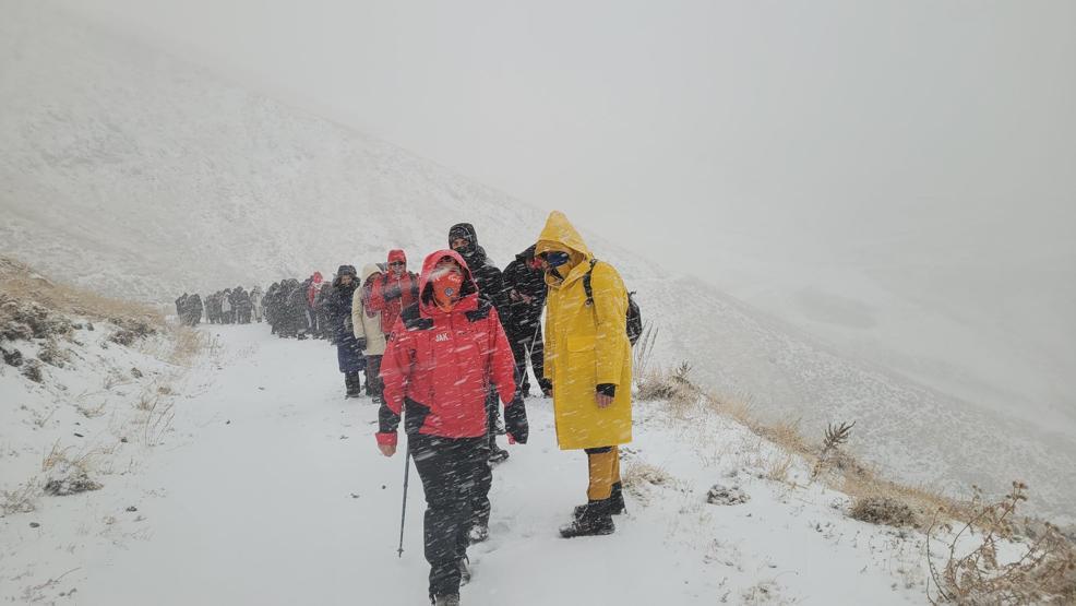 Doğuda sıcaklıklar sıfırın altında Kar sürprizi