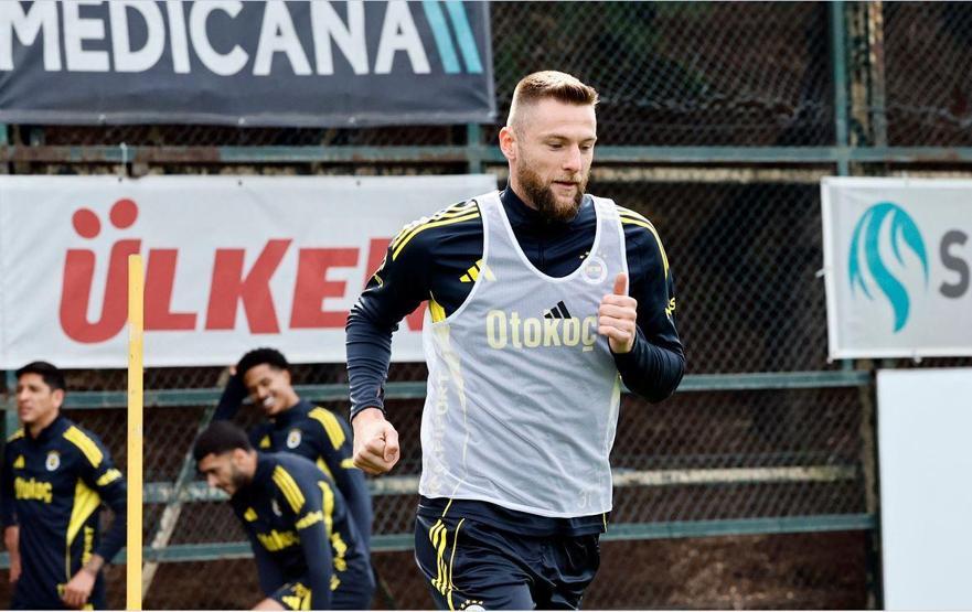 Fenerbahçe’de Beşiktaş derbisi mesaisi sürüyor