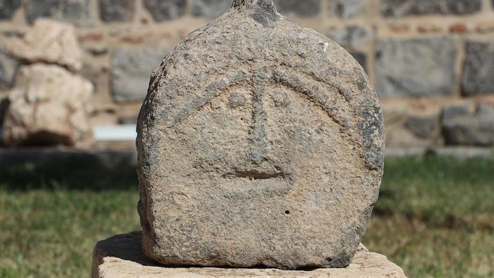 DÜNYANIN İLK EMOJİSİ: 1934’ten günümüze: Askerin telaşı taşa kazındı