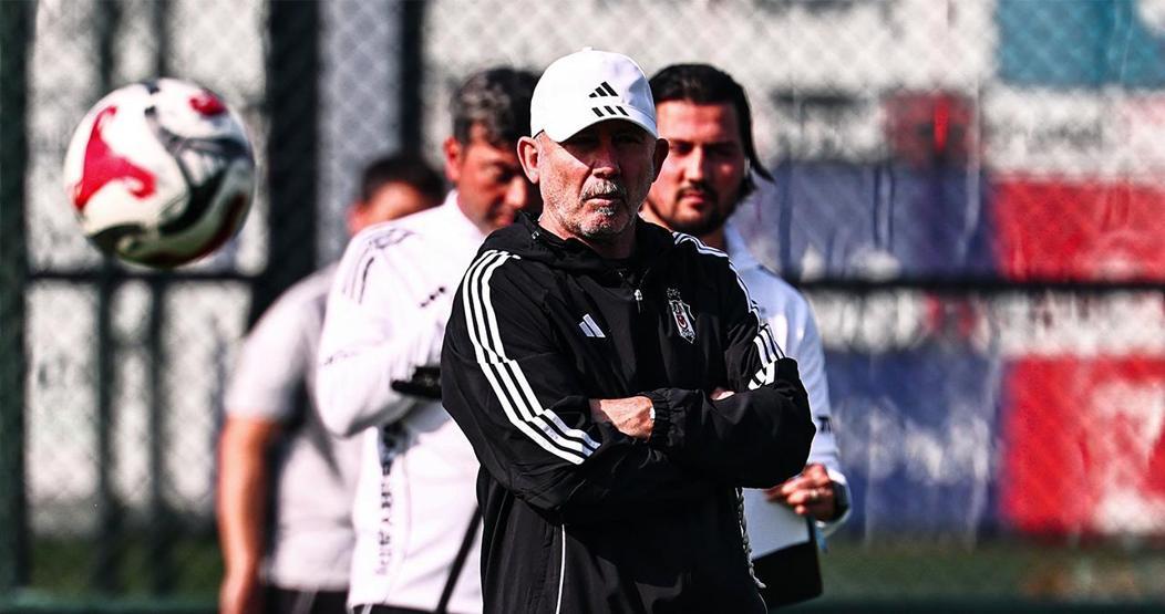 Beşiktaşta takımdan gönderilecek isimler belli oldu