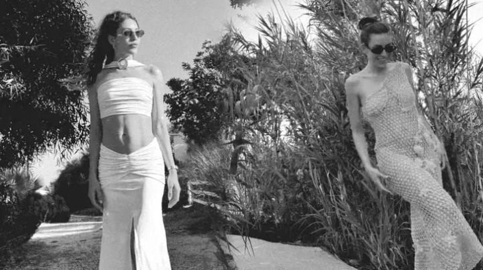 Sinem Kobal’dan Etkileyici Siyah Beyaz Paylaşım Beğeniler Yağmaya Devam Ediyor