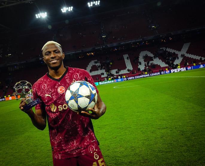 Victor Osimhen, Galatasaray tarihine geçti