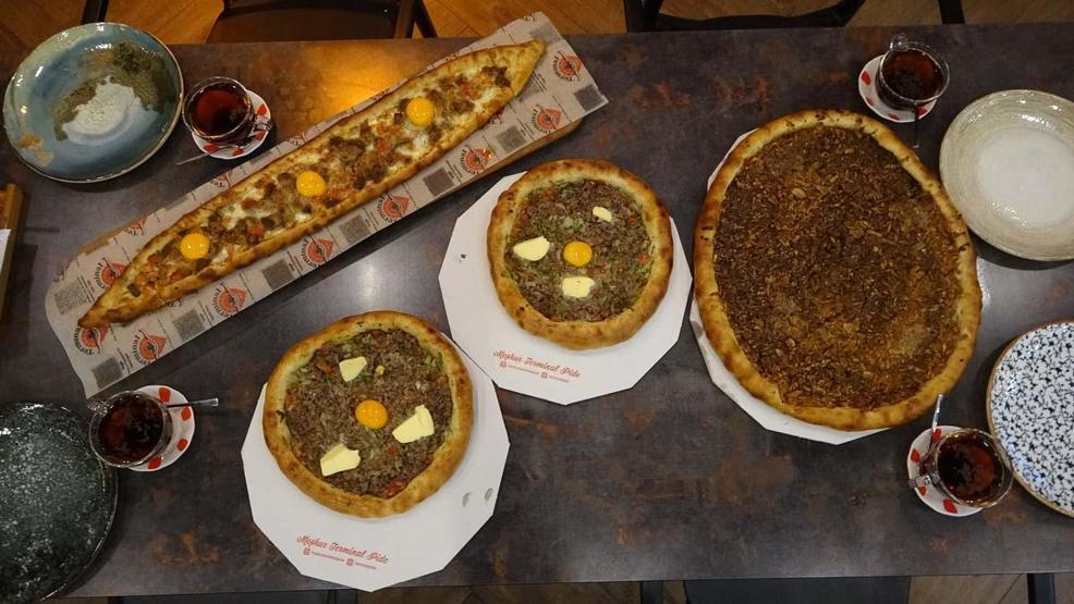 Bu da Elmalı Pide Pidenin Bu Kez de Elmalısını Yaptılar