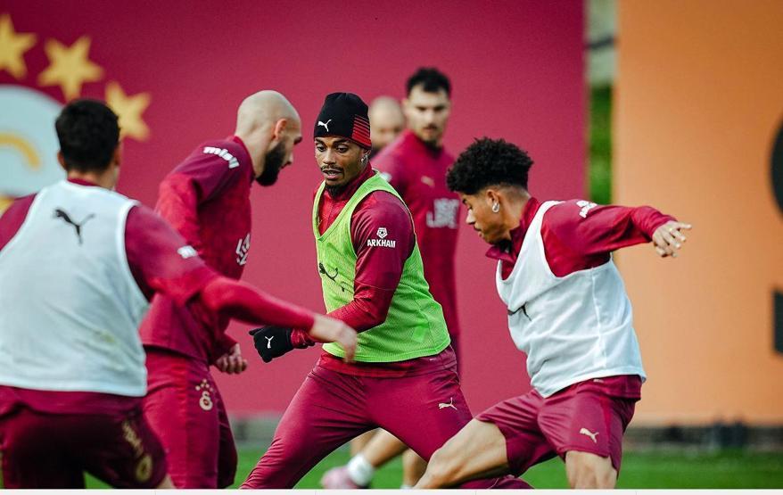 Galatasaray’da rota yeniden Süper Lig’e döndü Kocaelispor mesaisi başladı