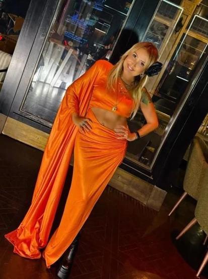 Yonca Evcimik’ten Gençlik Sırrı: “Yaşsız Kadın Olmayı Buna Borçluyum”