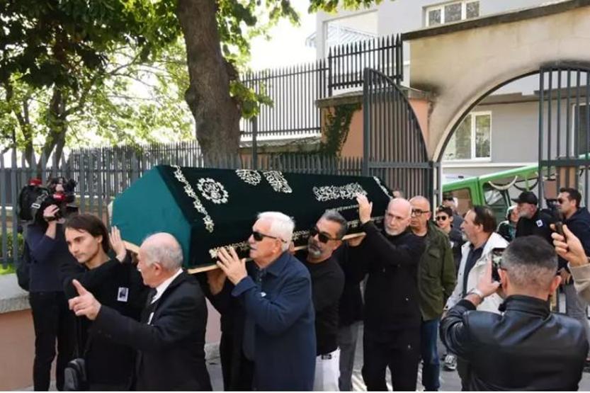 Kıvanç Kasabalı’nın Acı Günü: Babası Niyazi Kasabalı Son Yolculuğuna Uğurlandı