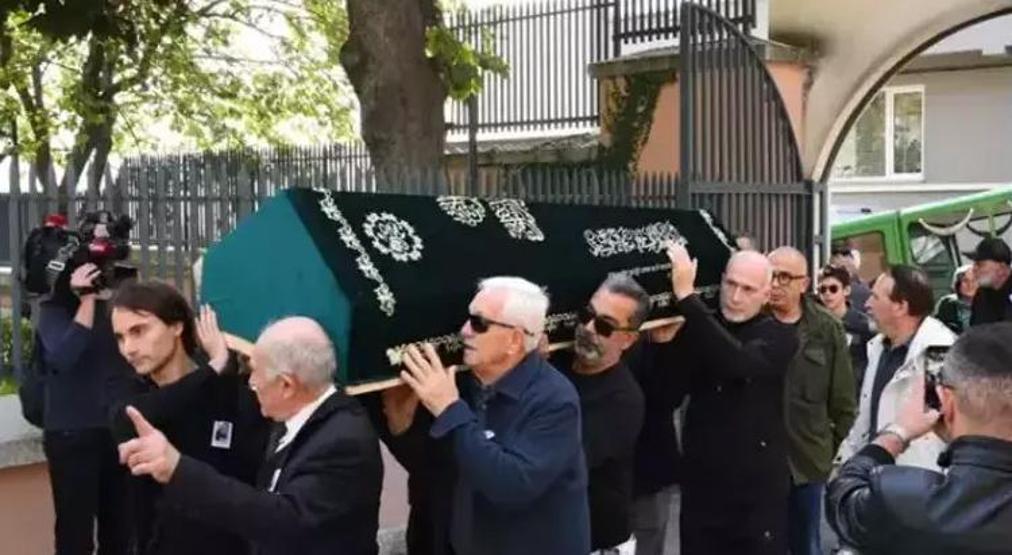 Kıvanç Kasabalıdan Kaybettiği Babasına Duygusal Mesaj