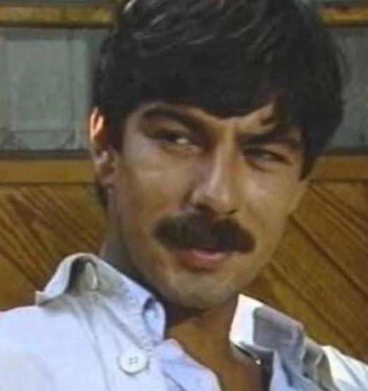 Perihan Savaş 30 Yıl Önce Kaybettiği Eşi Yılmaz Zaferi Bu Sözlerle Andı