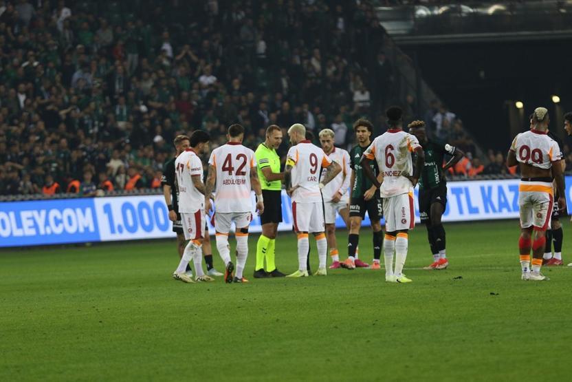 Galatasarayda Okan Buruka Icardi eleştirisi: Yüke dönüştü