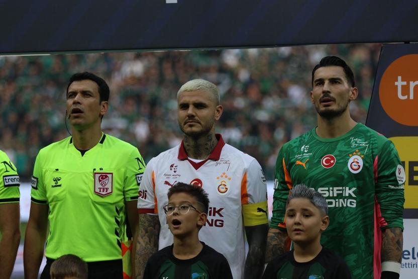 Galatasarayda Okan Buruka Icardi eleştirisi: Yüke dönüştü