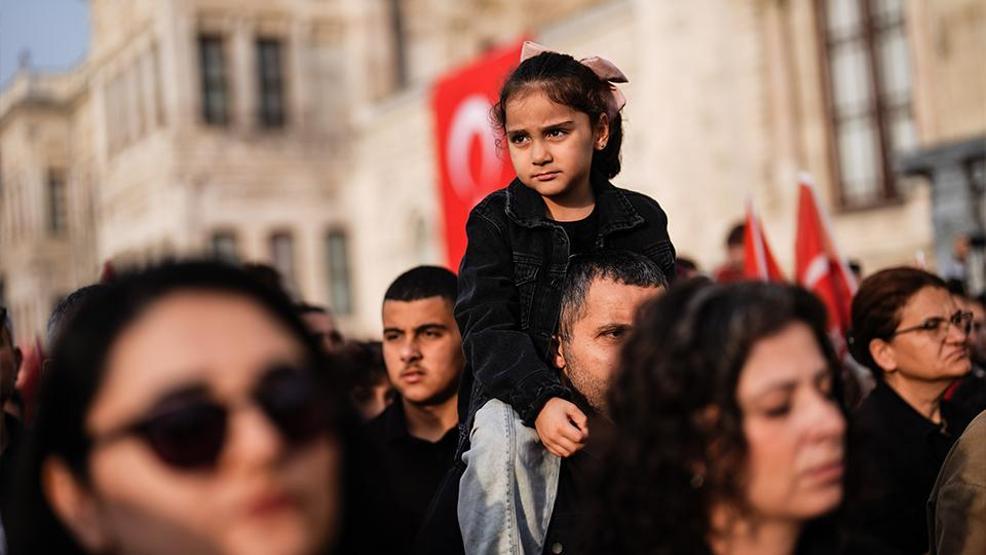 Saat 09.05te hayat durdu: Tüm Türkiye Büyük Önder Mustafa Kemal Atatürkü andı