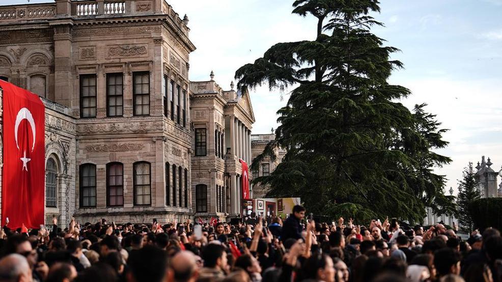 Saat 09.05te hayat durdu: Tüm Türkiye Büyük Önder Mustafa Kemal Atatürkü andı