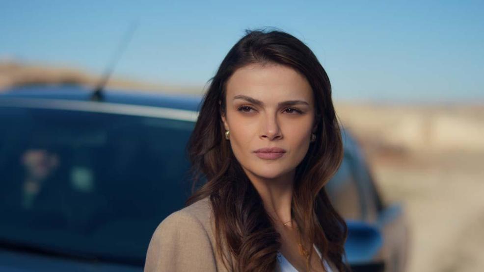 Uzak Şehire Damga Vuracak Romantik Buluşma: Anneyim, Hekimim, Bir de Senin Eşinim