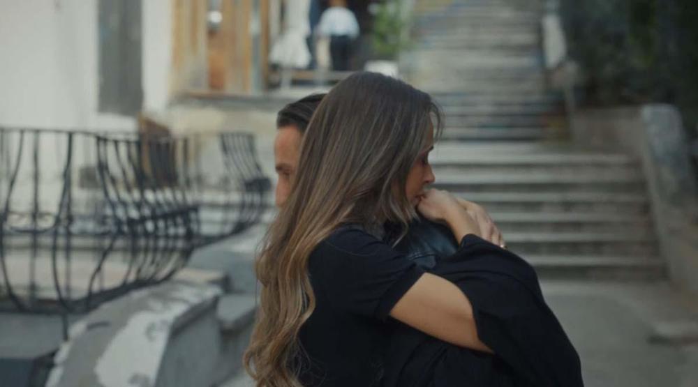 Eşref Rüyada Farukun Ayten Aşkı Dizelere Sığmıyor