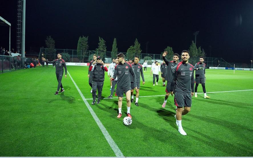 A Millî Takım, mesaiye başladı