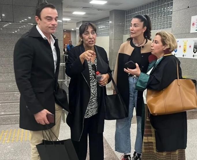 Jess Molho ve Zeynep Molhonun boşanma davasında yeni gelişme Ünlü tanıklar ifade verdi