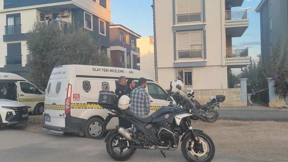 Antalyada koca dehşeti: Eşi ve 2 çocuğunu tabancayla öldürdü